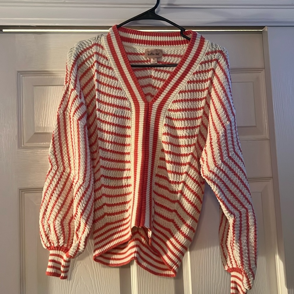 Women’s sweater